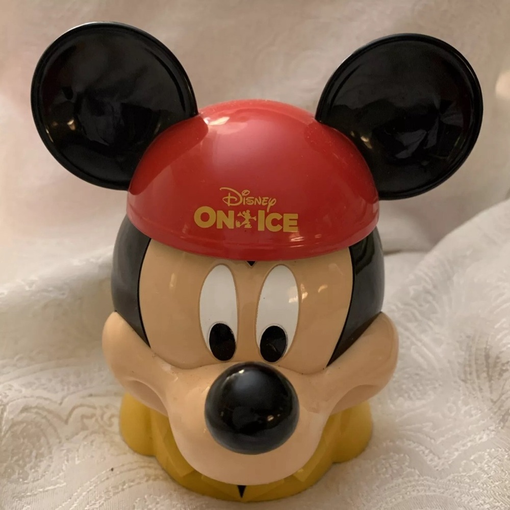 Disney On Ice- Live! Mickey Mouse Cup With Flip Top Lid -New